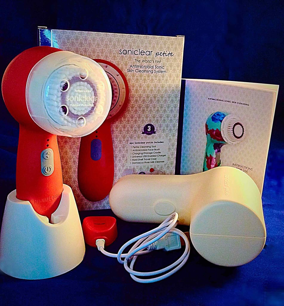 Michael Todd Beauty Soniclear Petite Antimicrobial Facial Skin Cleansing Brush System