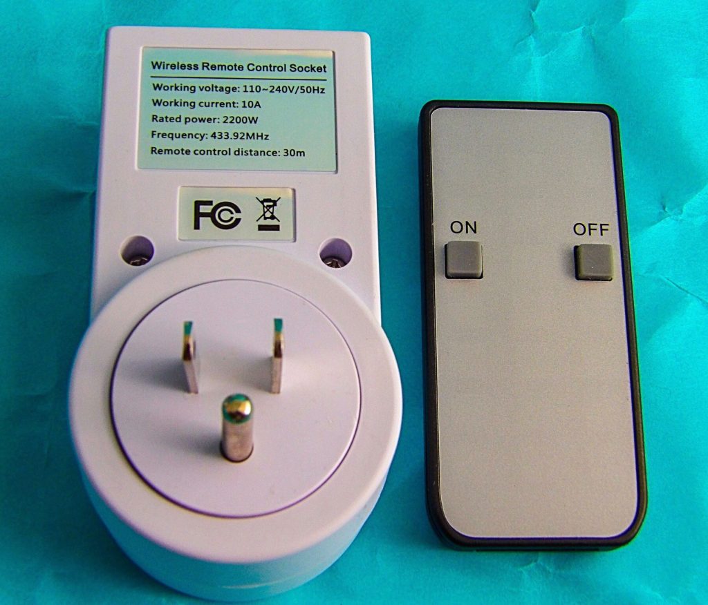 Goronya Wireless Remote Control Outlet Switch Kit