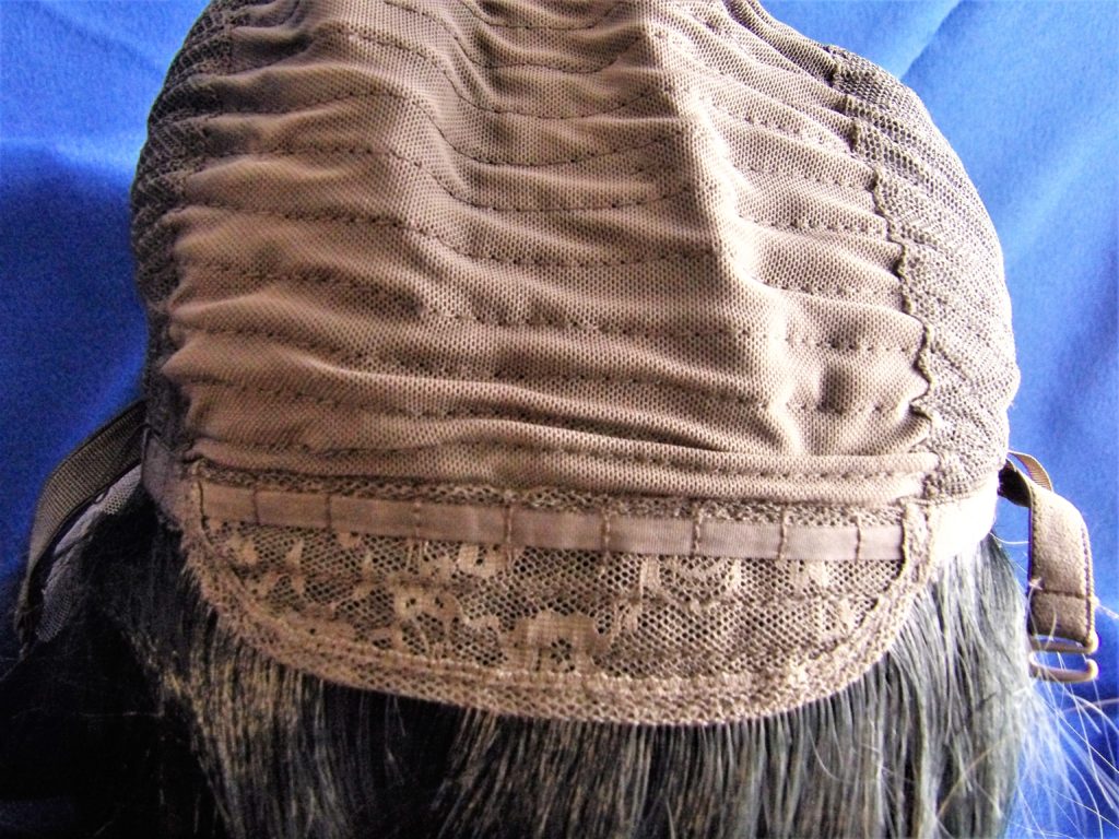 Inside of the wig: the adjustable lace front cap ensures a snug fit 