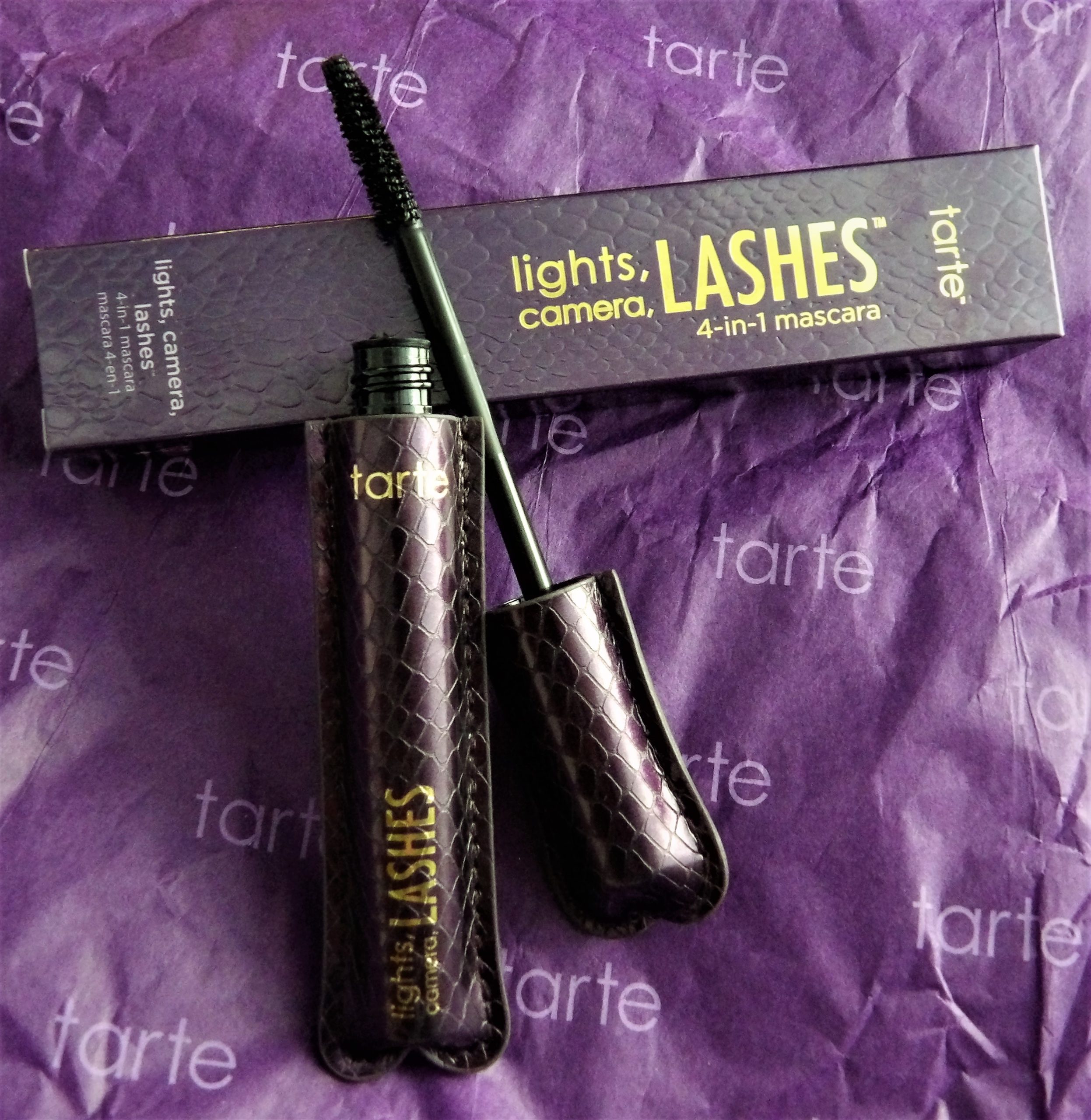 Tarte lights camera LASHES mascara