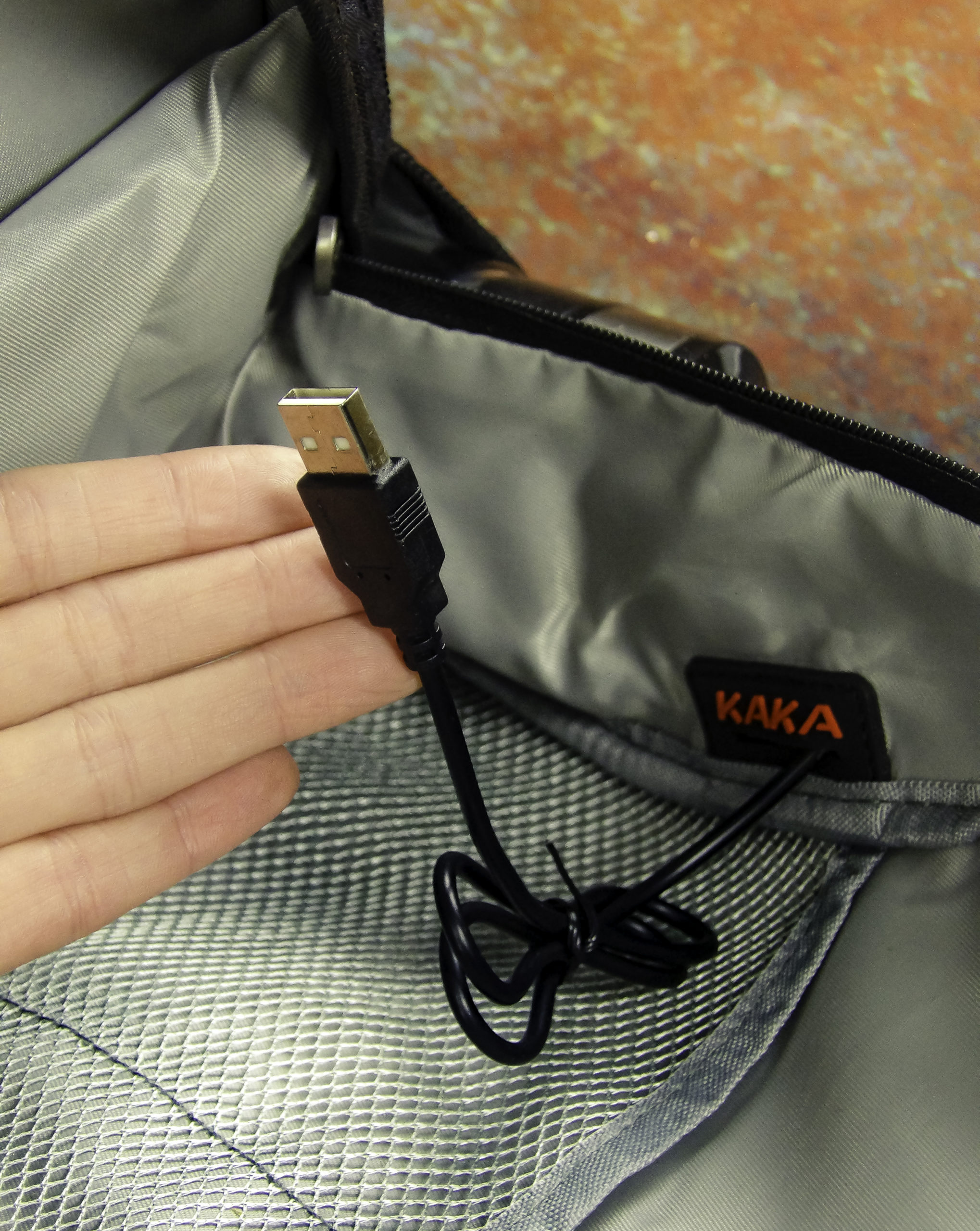 Fashion Dilemma Solved by a BackPack for Adults ibagbar Water