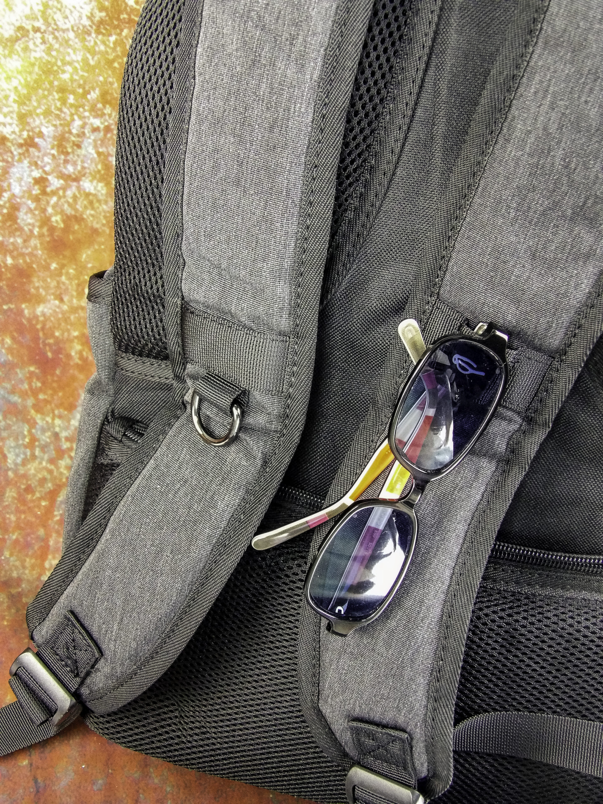 Fashion Dilemma Solved by a BackPack for Adults ibagbar Water