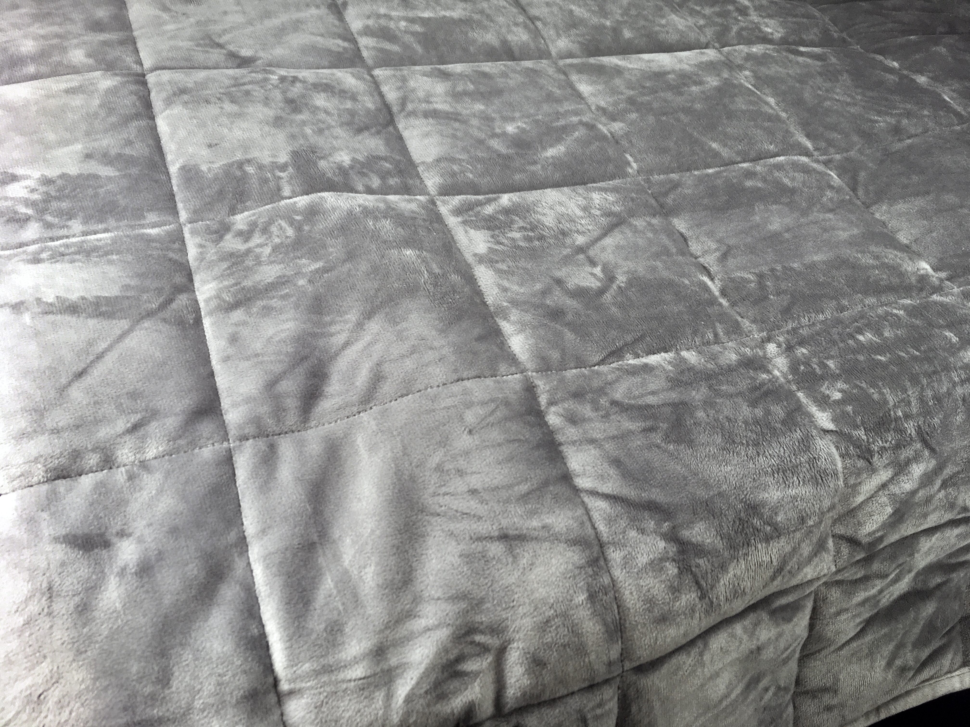 Better Beauty Sleep with the Sedona Weighted Blanket * Style Chicks