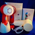 Michael Todd Beauty Soniclear Petite Antimicrobial Facial Skin Cleansing Brush System