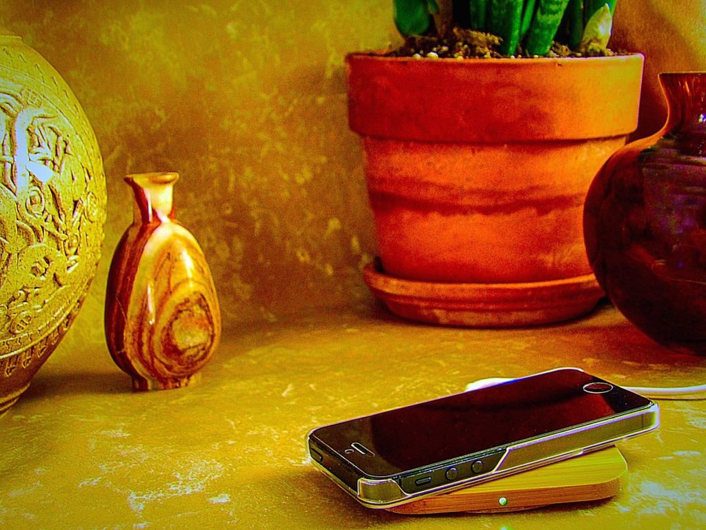 Nunet Natural Bamboo Wireless Charger