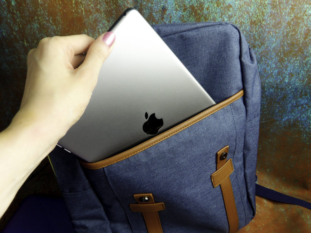 Front pocket can hold a tablet