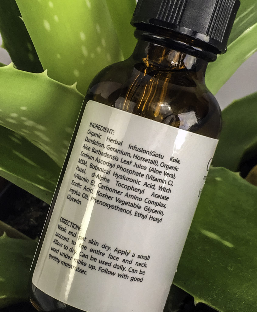 Hydrating and nourishing Aloe Vera helps skin tolerate the treating ingredients in GloriSkin 