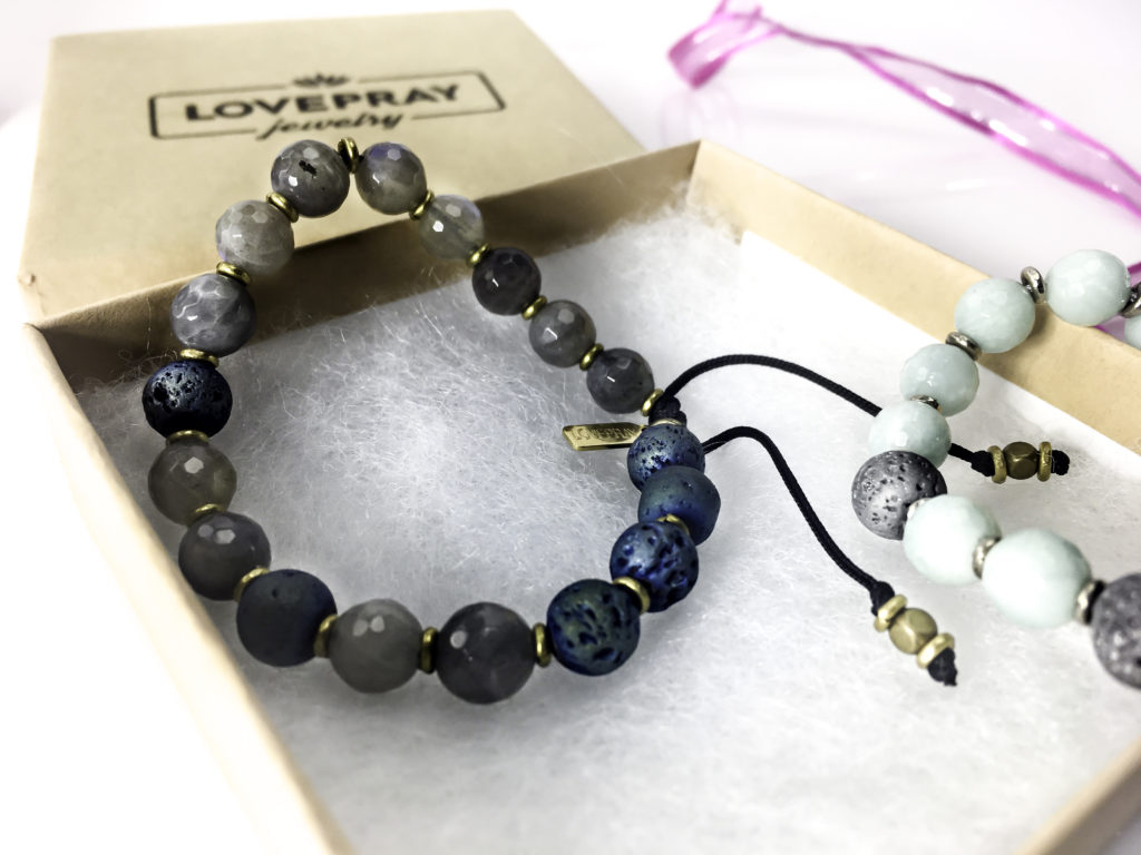 Adjustable bracelet in open LovePray gift box